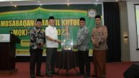 Penjabat Gubernur Aceh Tutup MQK se-Aceh, Serahkan Piala Juara Umum untuk Aceh Besar