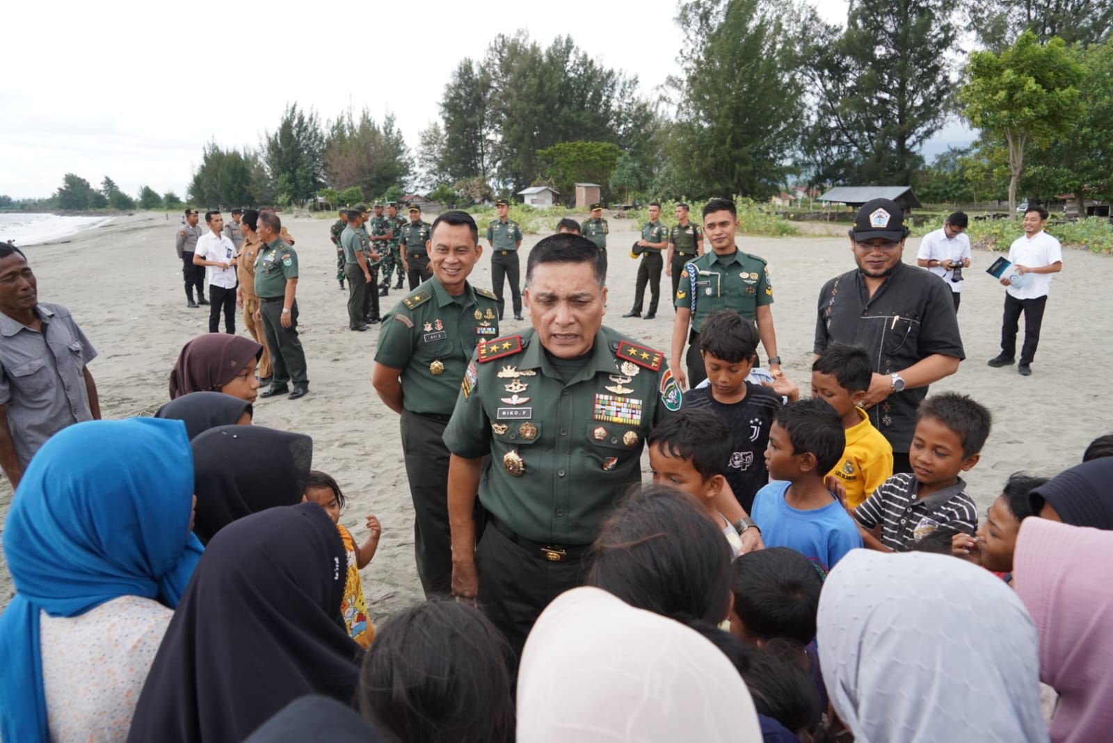 Pangdam Iskandar