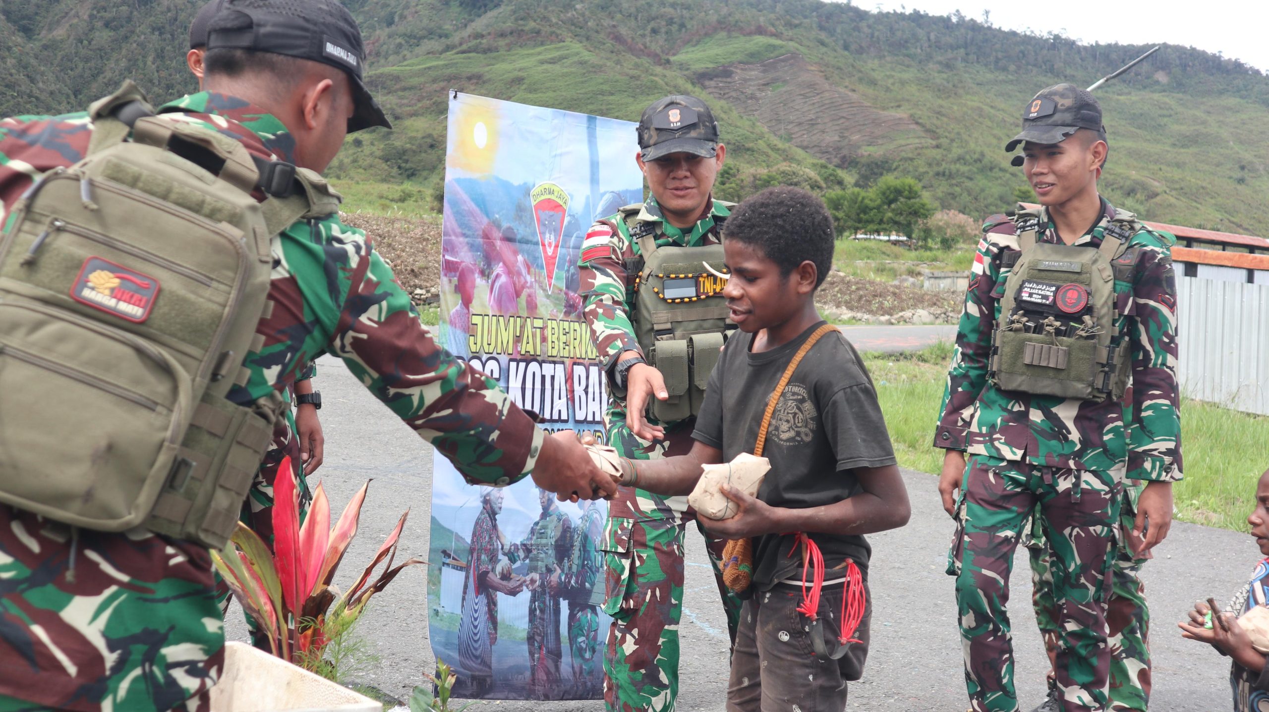 Satgas Yonif 112/DJ Kembali Gelar