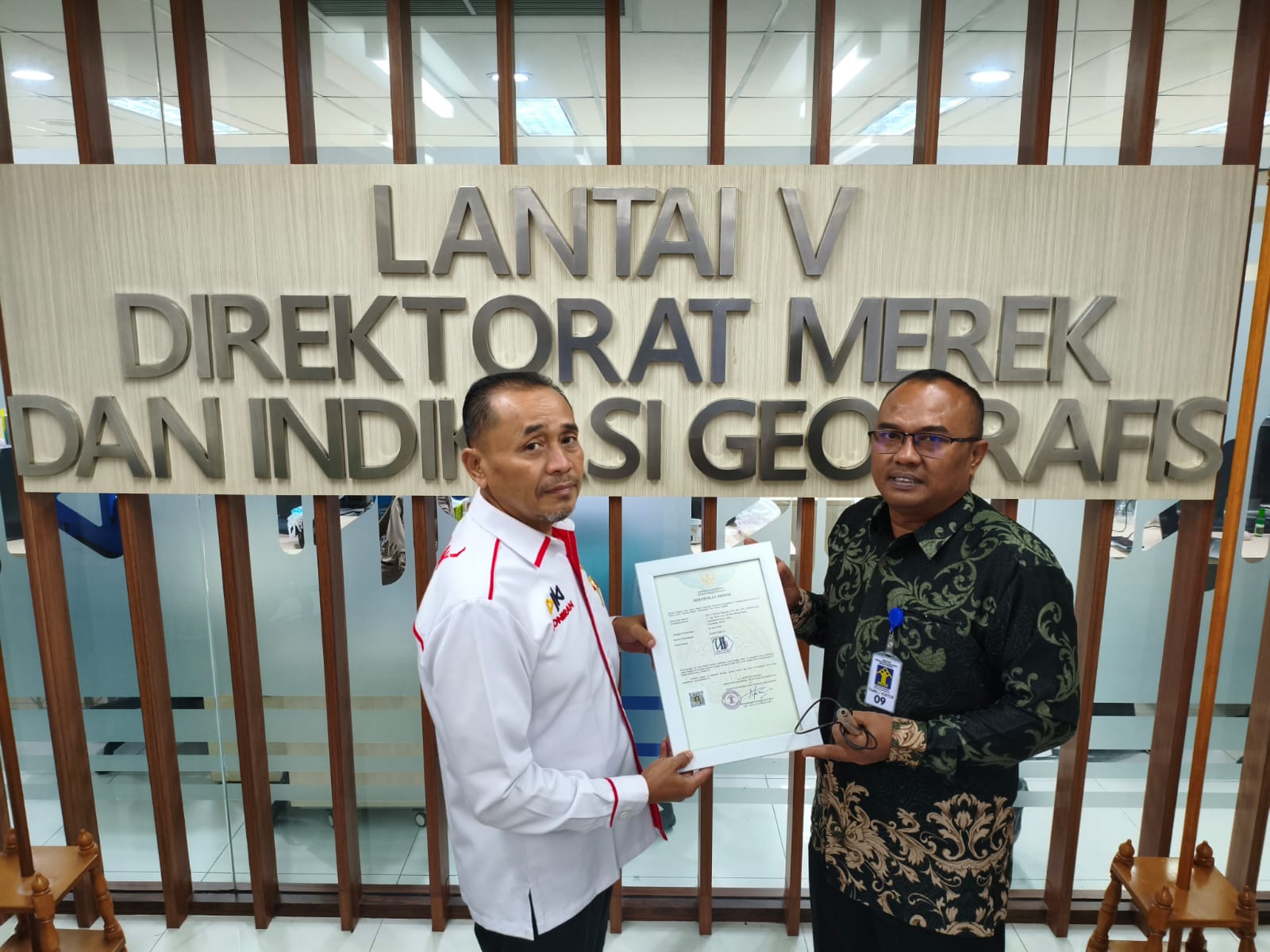 Berteknologi AI dan telah Bersertifikat HAKI