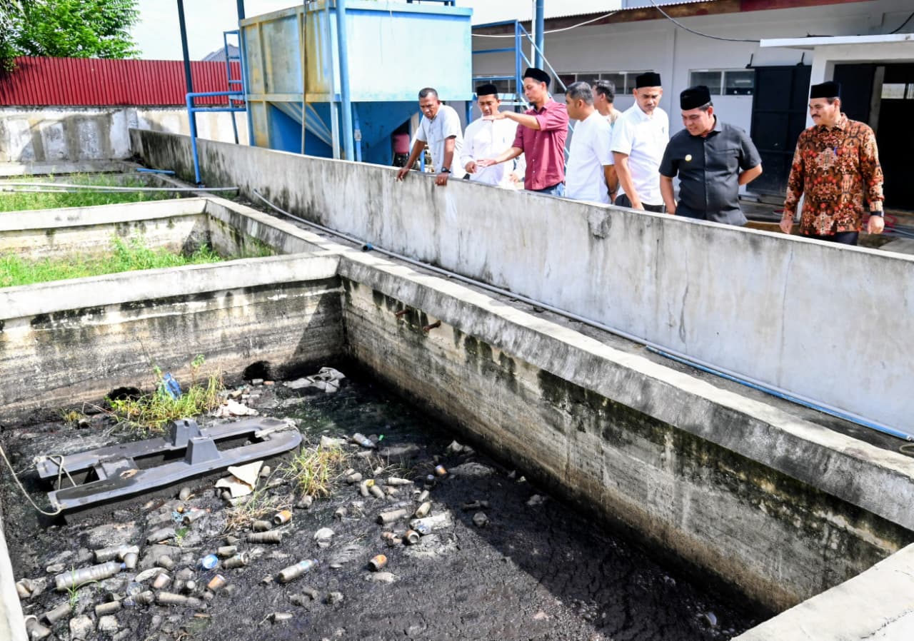 Pemkab Aceh Besar Terima Sertifikat