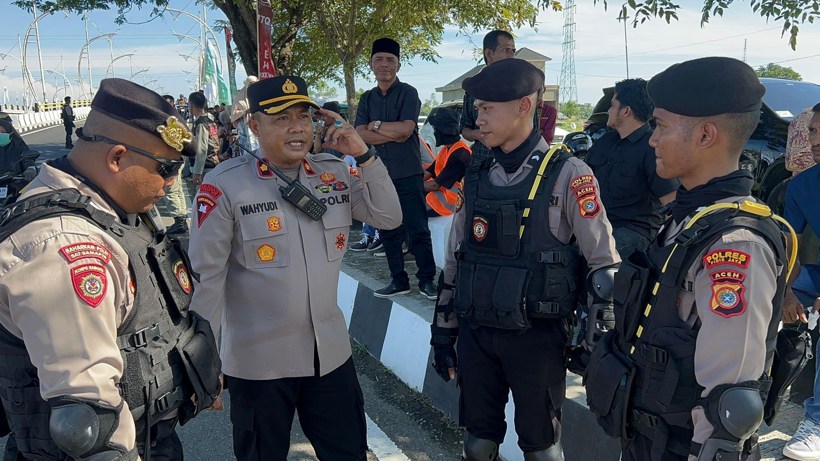 Kapolres Pidie Jaya Hadiri Pawai Taaruf MTQ Aceh
