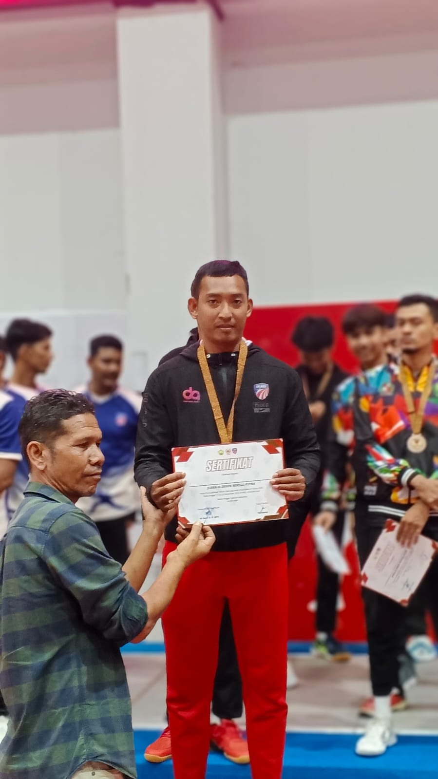 Prajurit Yonif 112/DJ Sabet Medali Perunggu Anggar Epee di Pra PORA