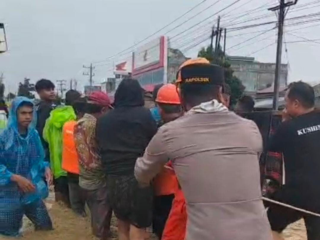 Dua Korban Banjir Bandang Ditemukan, Tim Gabungan Evakuasi Jenazah di Desa Nibong Aceh Utara