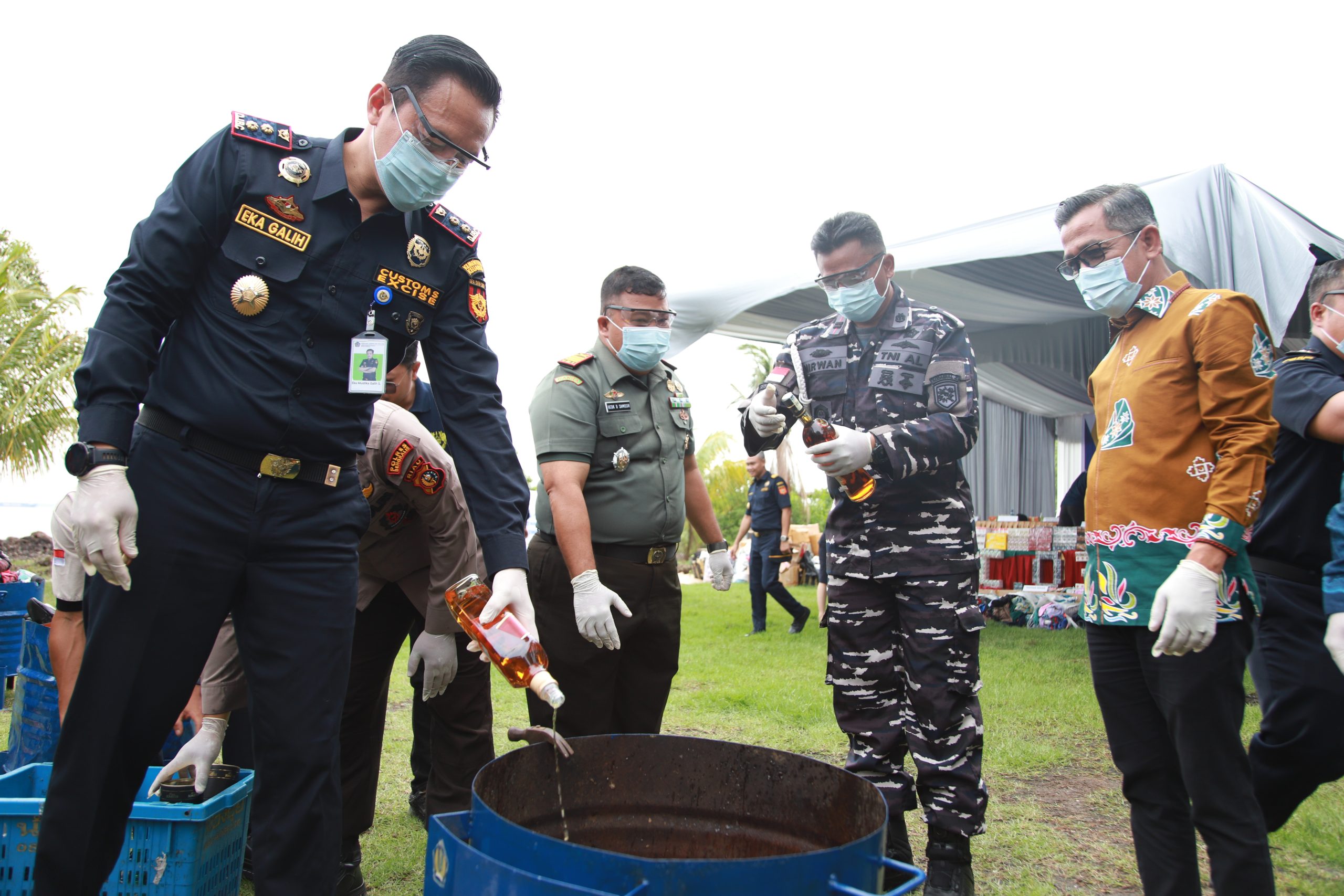 Bea Cukai Bengkalis Musnahkan Barang Miliaran, Apa Isinya?