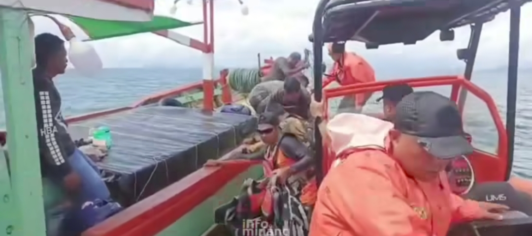 Kapal Nelayan Primadona Ditemukan Selamat di Pantai Sikabu, "Enam ABK Berhasil Dievakuasi”