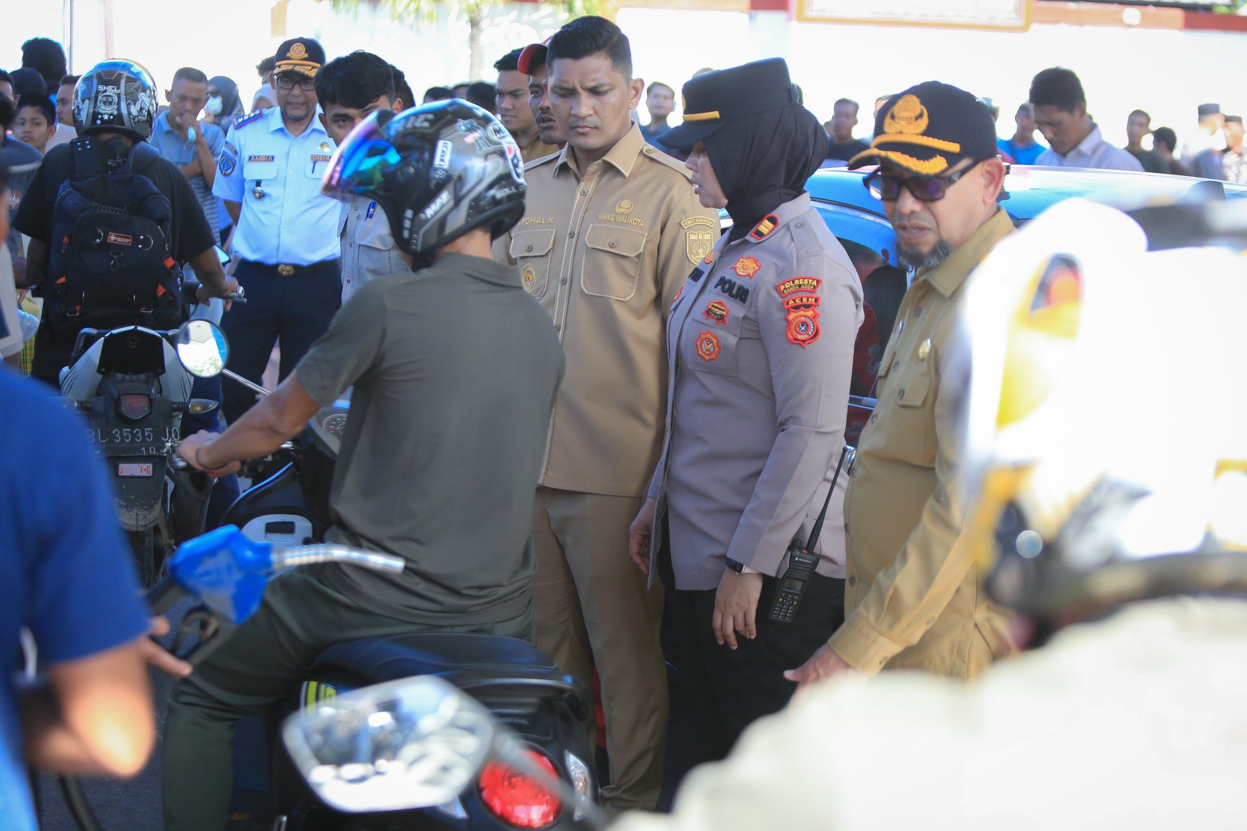 ‎Wakil walikota Menerobos Cuaca Panas Pantau SPBU