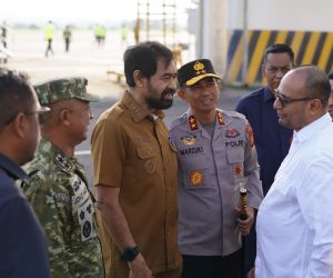 Gubernur dan WakiI Gubernur Aceh Lepas Kepulangan Presiden Prabowo Usai Kunjungan Bencana