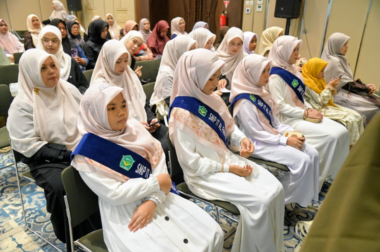 Tegaskan Penggunaan Bahasa Aceh di Sekolah