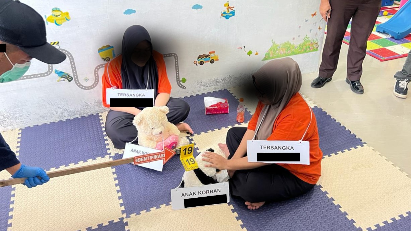 Tersangka Peragakan 62 Adegan