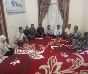 Rombongan SPS Aceh Takziah