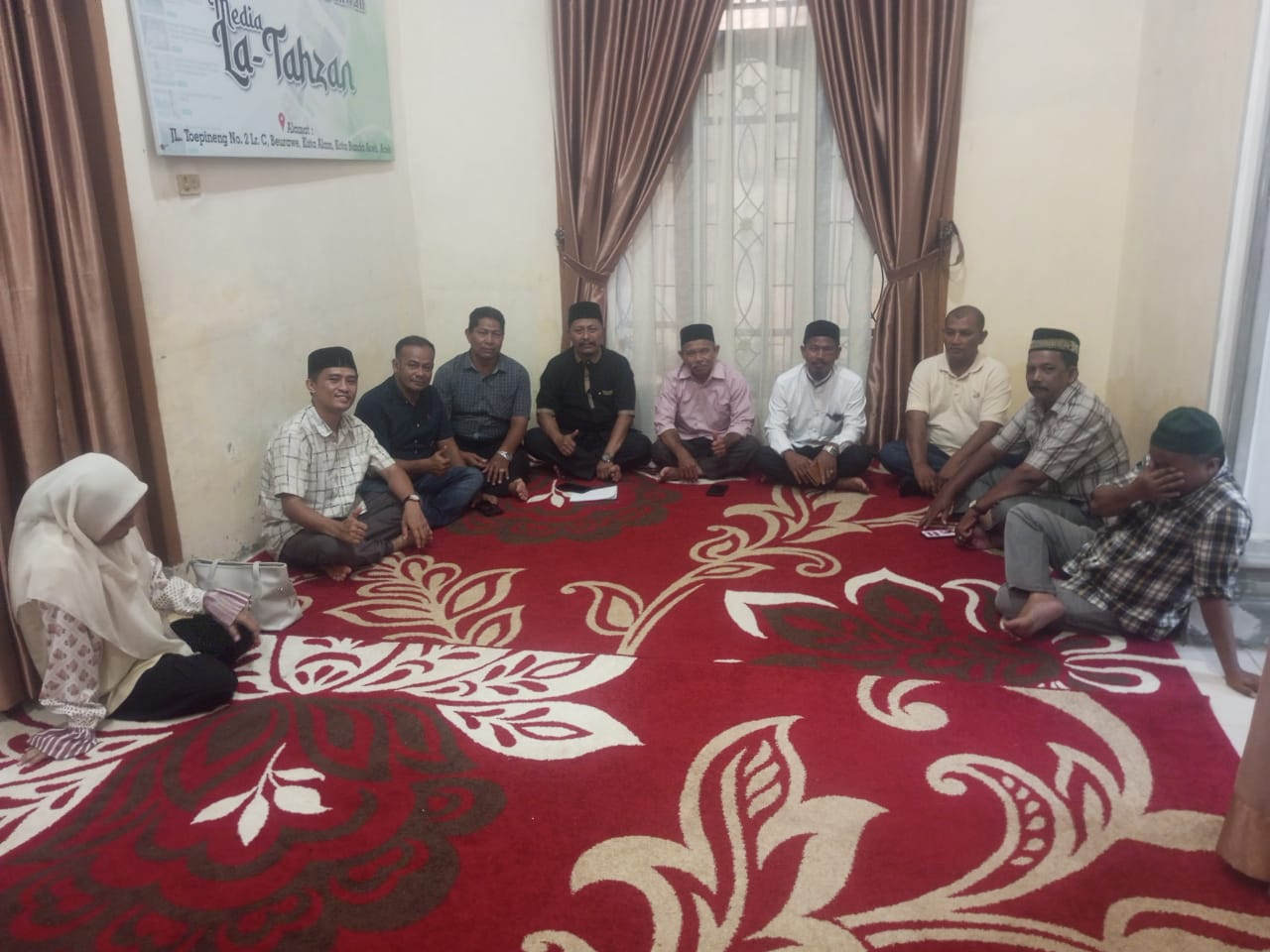 Rombongan SPS Aceh Takziah