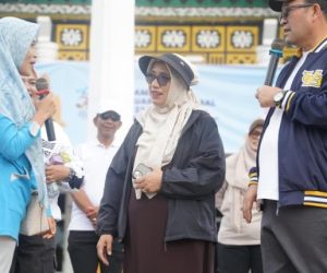 Haili Yoga Ditemani Risnawati Menyemarakkan Harganas