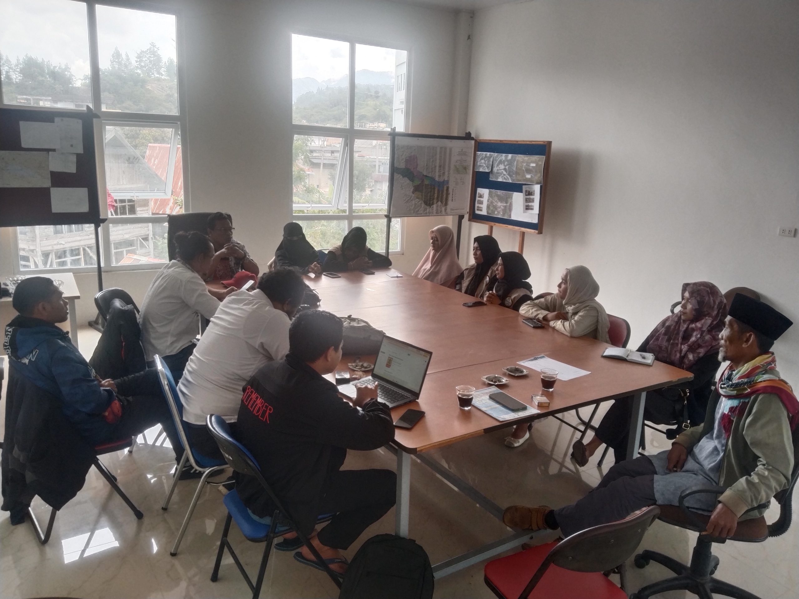 Panitia PPN XIV Vanue Aceh Tengah Konsolidasi Penyair Gayo