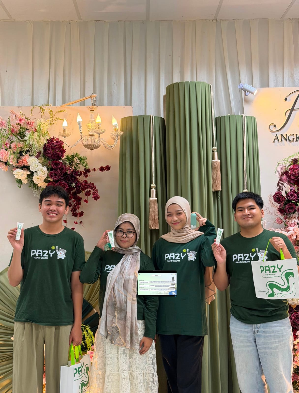 PAZY Team USK Sabet Medali Emas di Ajang Bisnis Internasional IYBC 2026