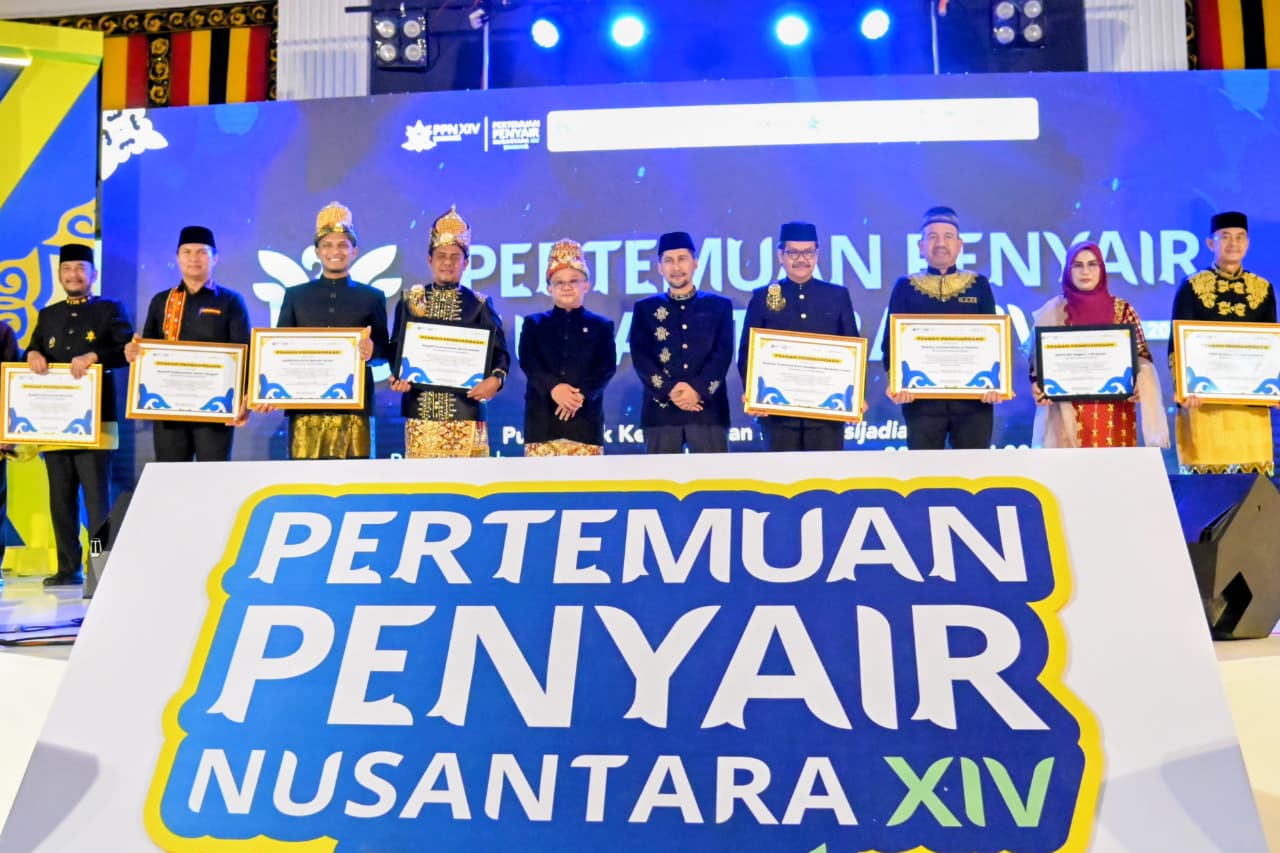 Pemkab Aceh Besar Terima Penghargaan PPN XIV Aceh