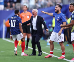 Michael Olise Bersinar, Prancis Hancurkan Swedia 3-0