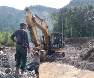 Kodim 0108/Agara Bersama Warga Gotong Royong
