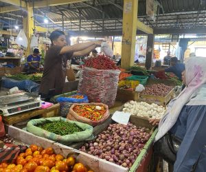 Harga Sembako di Pasar Pagi Keutapang Mulai Stabil