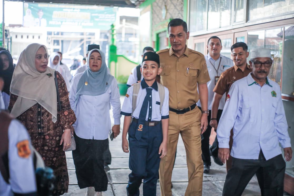 Lewat GAMAS, Sekda Aceh Dorong Penguatan Peran Ayah dalam Mendukung Pendidikan Anak