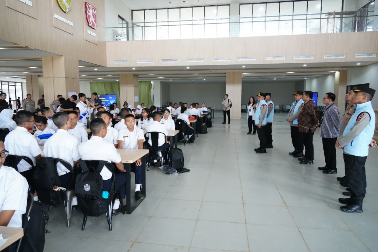 Polri Hadirkan Sekolah Unggulan Berstandar Dunia