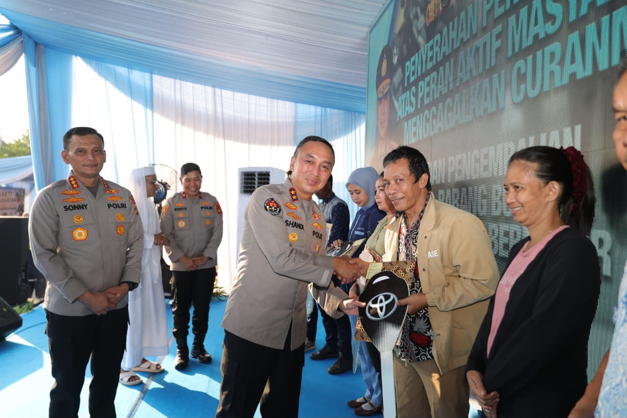 Kapolda Pimpin Penyerahan BB ke Korban