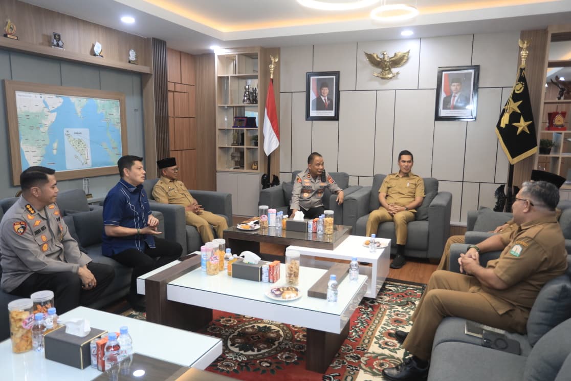 Perkuat Komunikasi Antara Lembaga Pemerintah