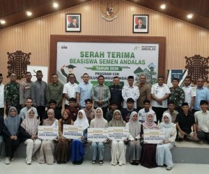 SBA Salurkan Beasiswa ke 5.500 Pelajar