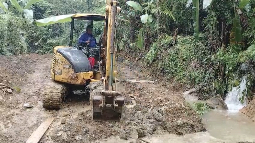 Semangat Satgas TMMD ke-129 Tak Goyah