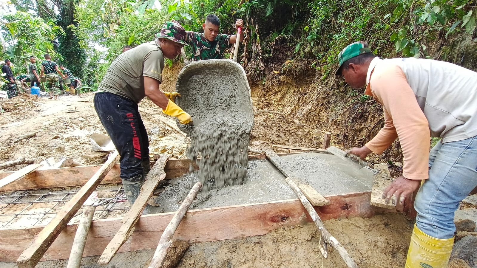 Minggu Terakhir, Satgas TMMD Kodim 0107
